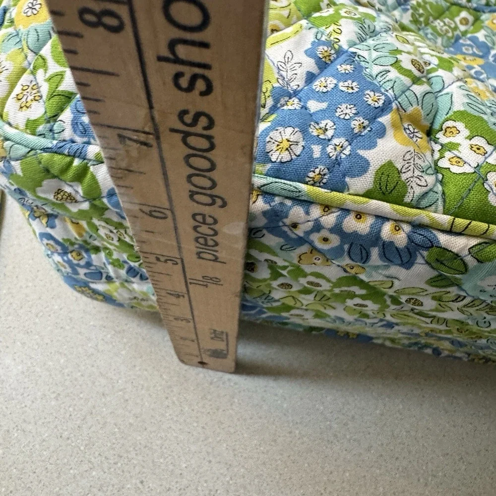 VERA BRADLEY Quilted Floral Diaper Bag English Meadow Green Changing Pad Large